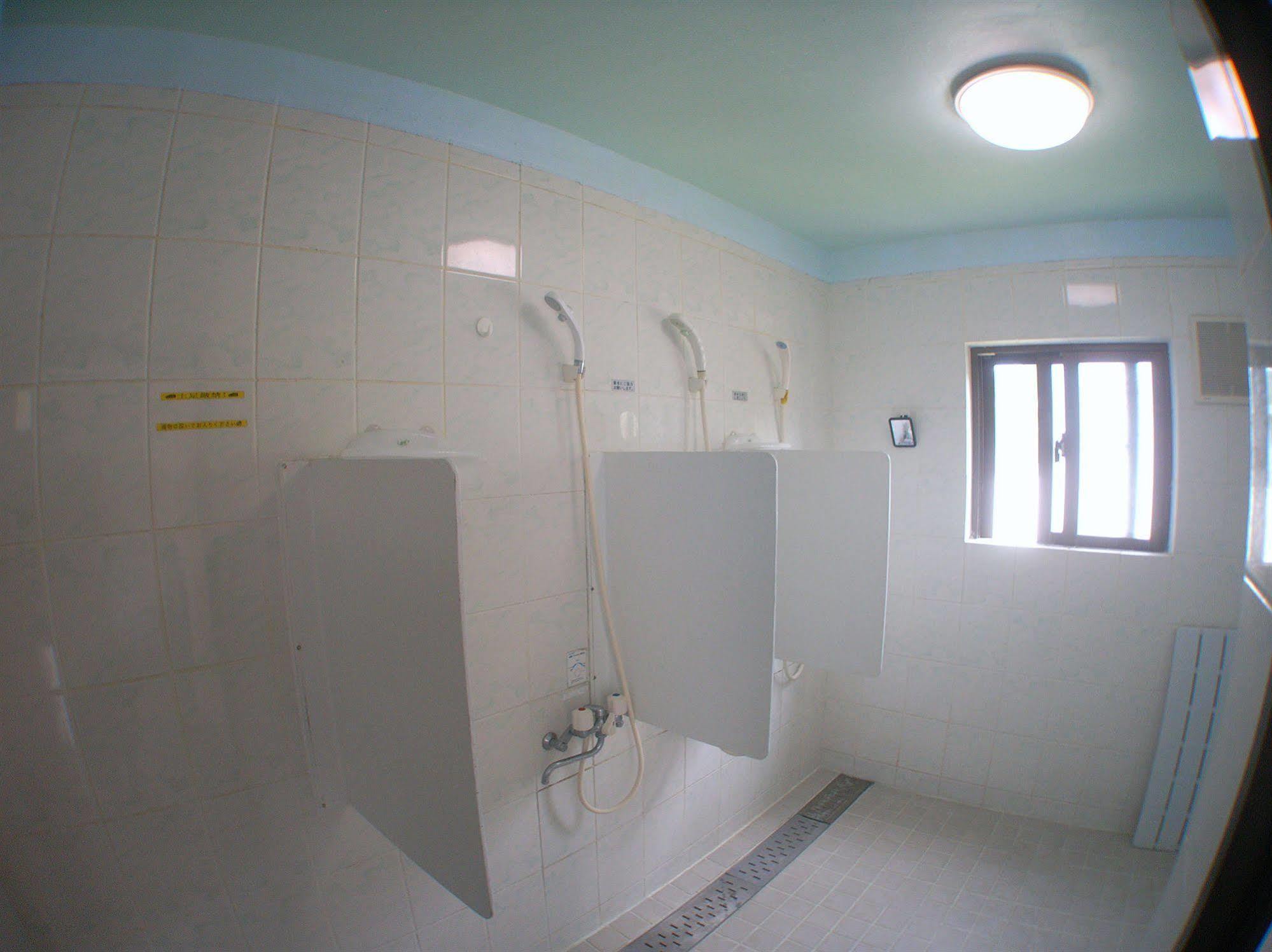 Minshuku Yadokari Hotel Zamami Bagian luar foto