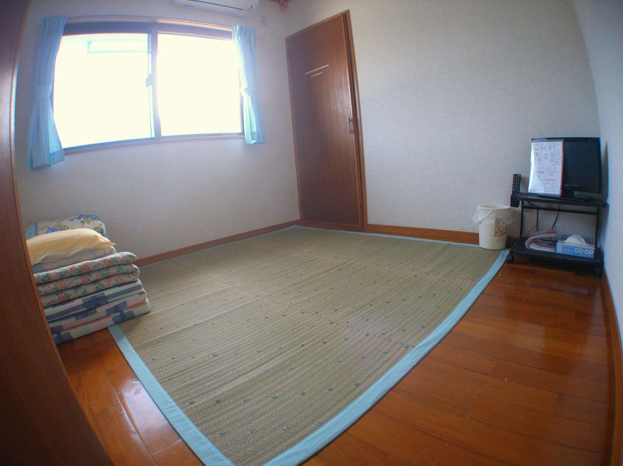Minshuku Yadokari Hotel Zamami Bagian luar foto